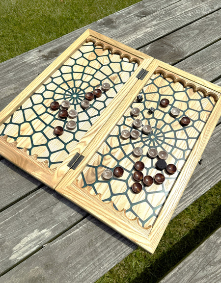Luxury Wooden Backgammon Set / NARDY