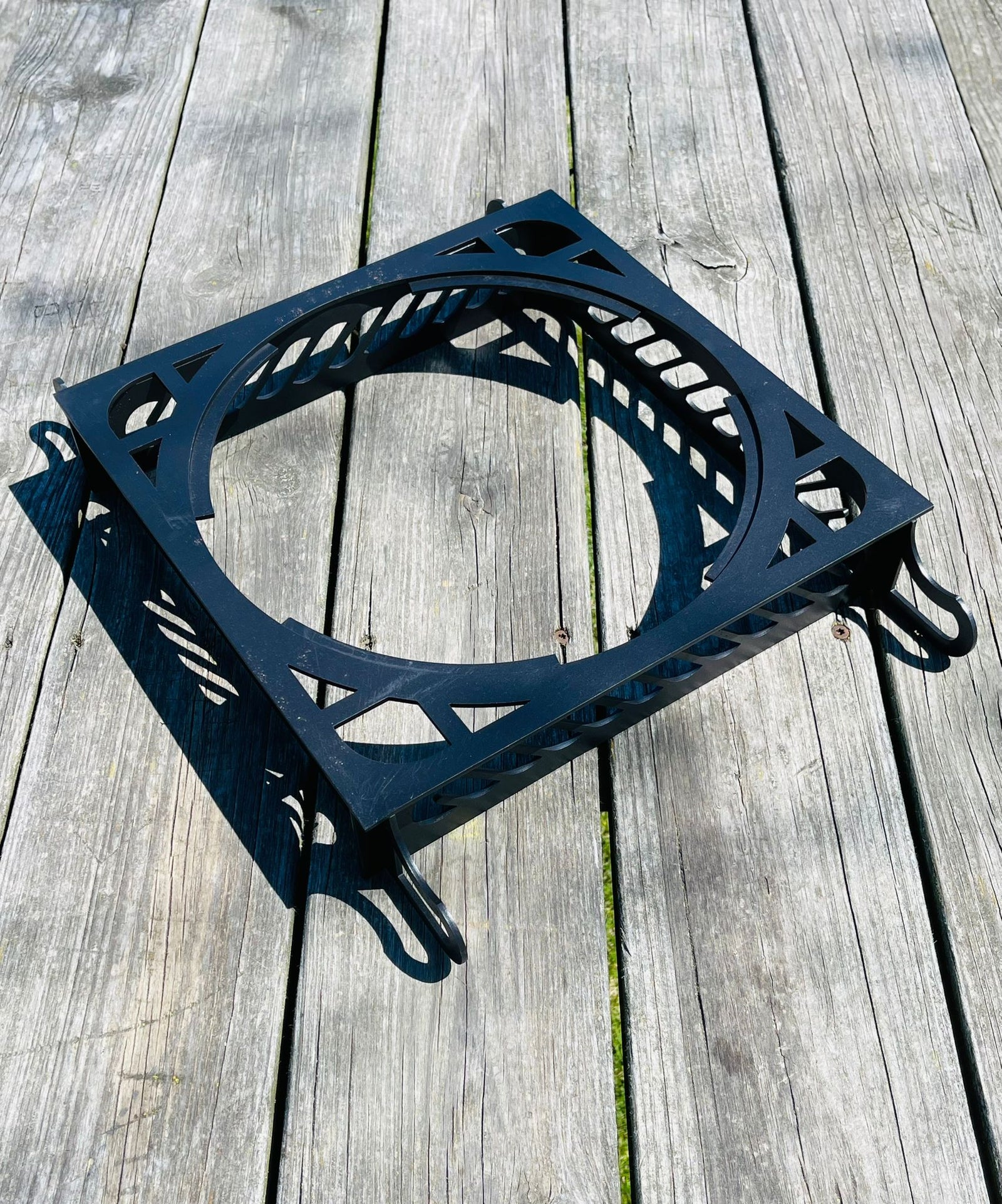 Stand for Cast Iron Cauldron 8L