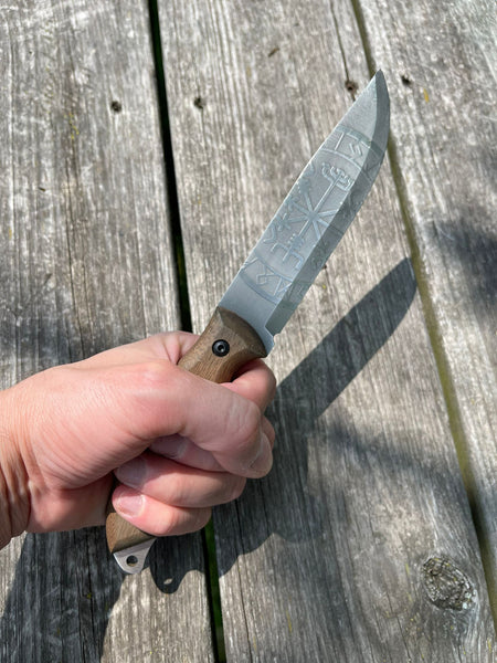 Heavy-duty KNIFE Norwegian with case