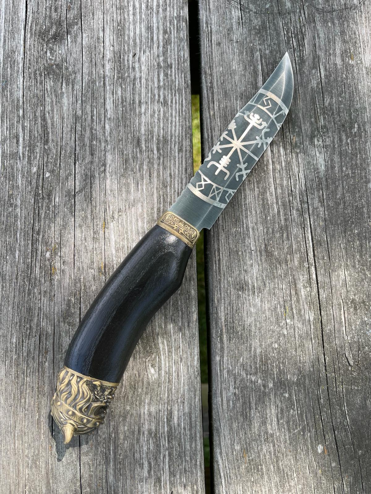 Heavy-duty KNIFE Viking with case