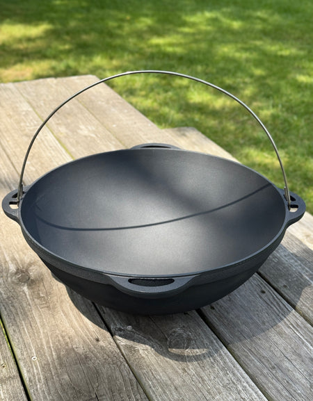 Cast Iron Cauldron 17L / WOK with Lid