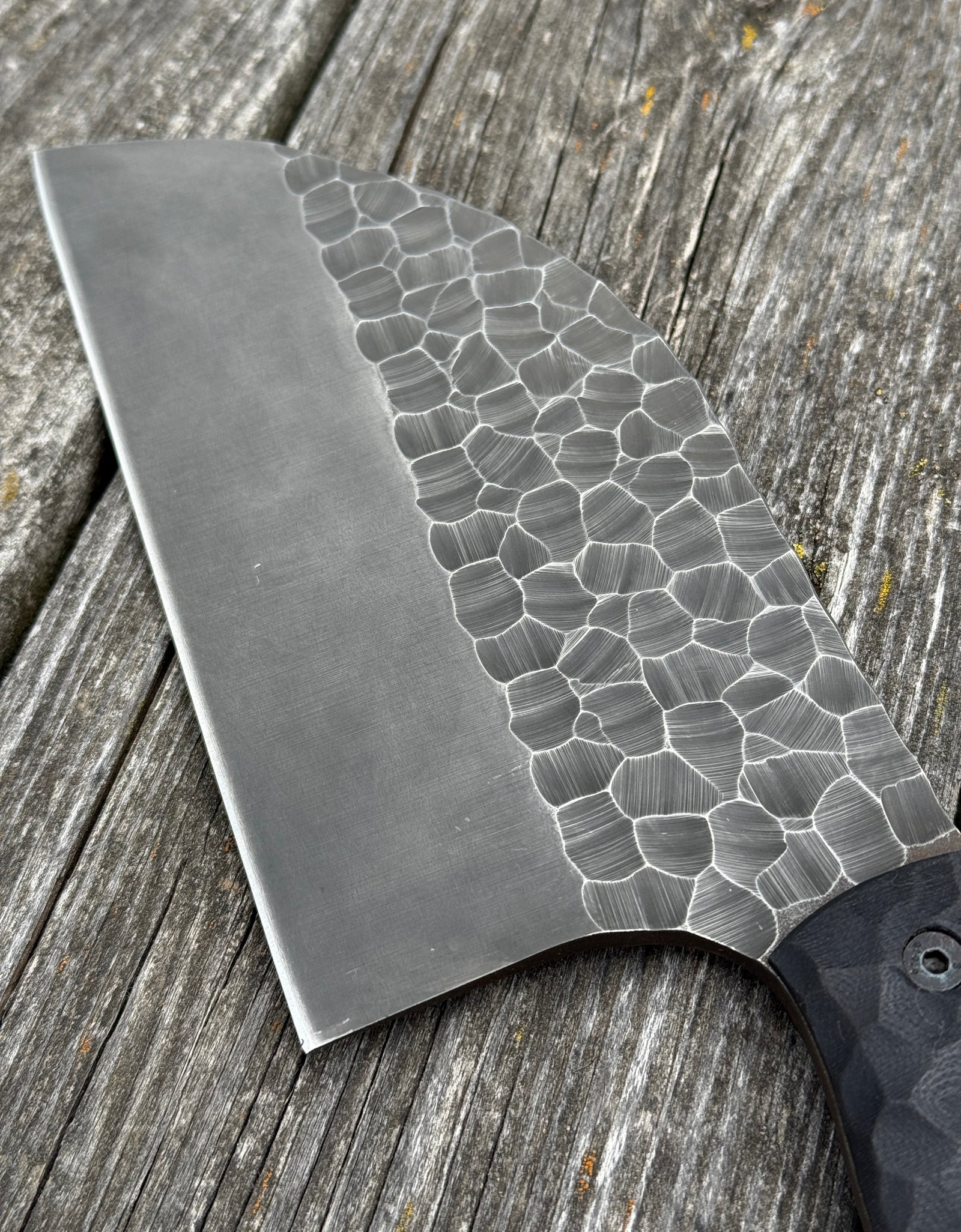 Heavy-duty KNIFE Serbian with case