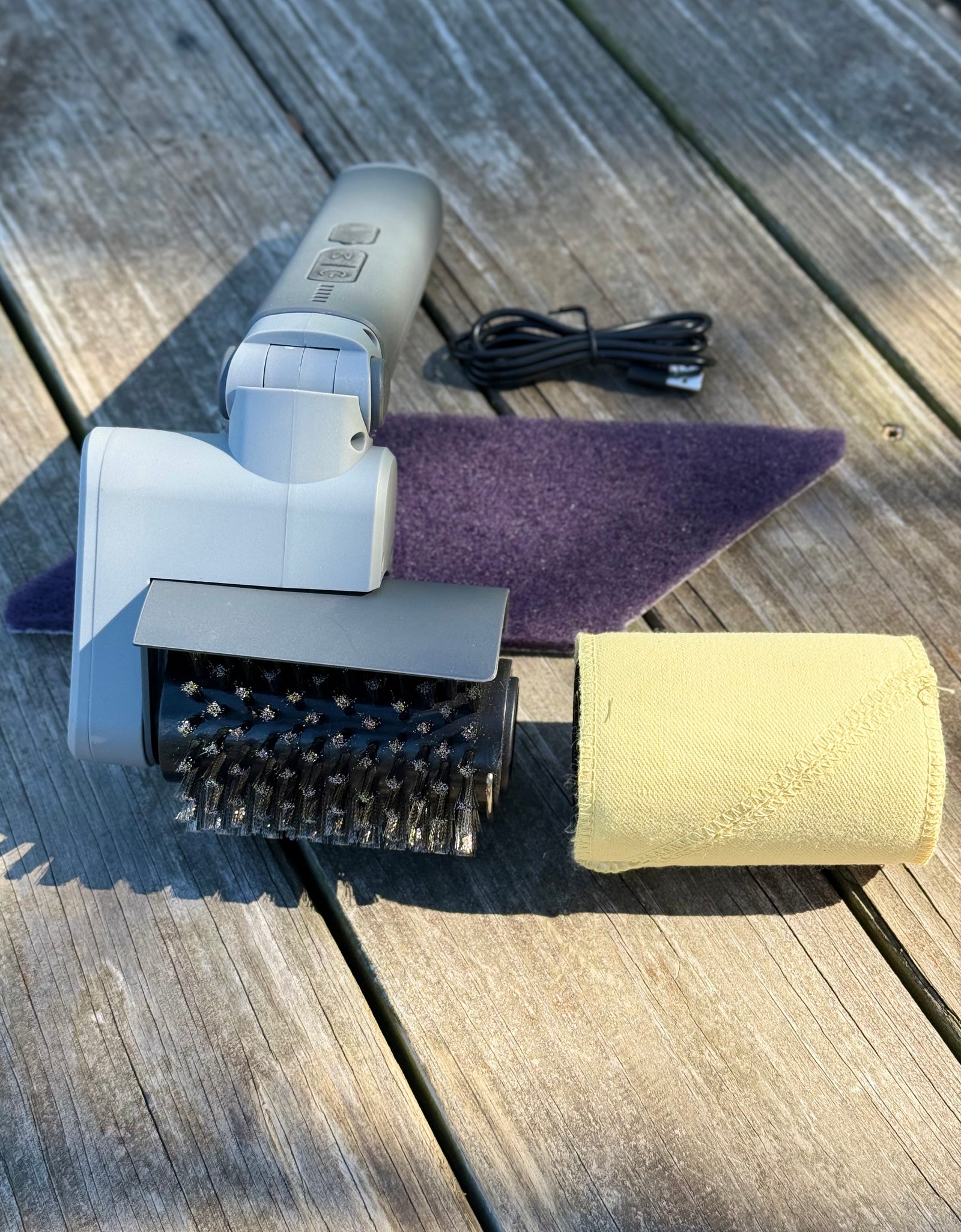 Electric Grill Cleaning Brush