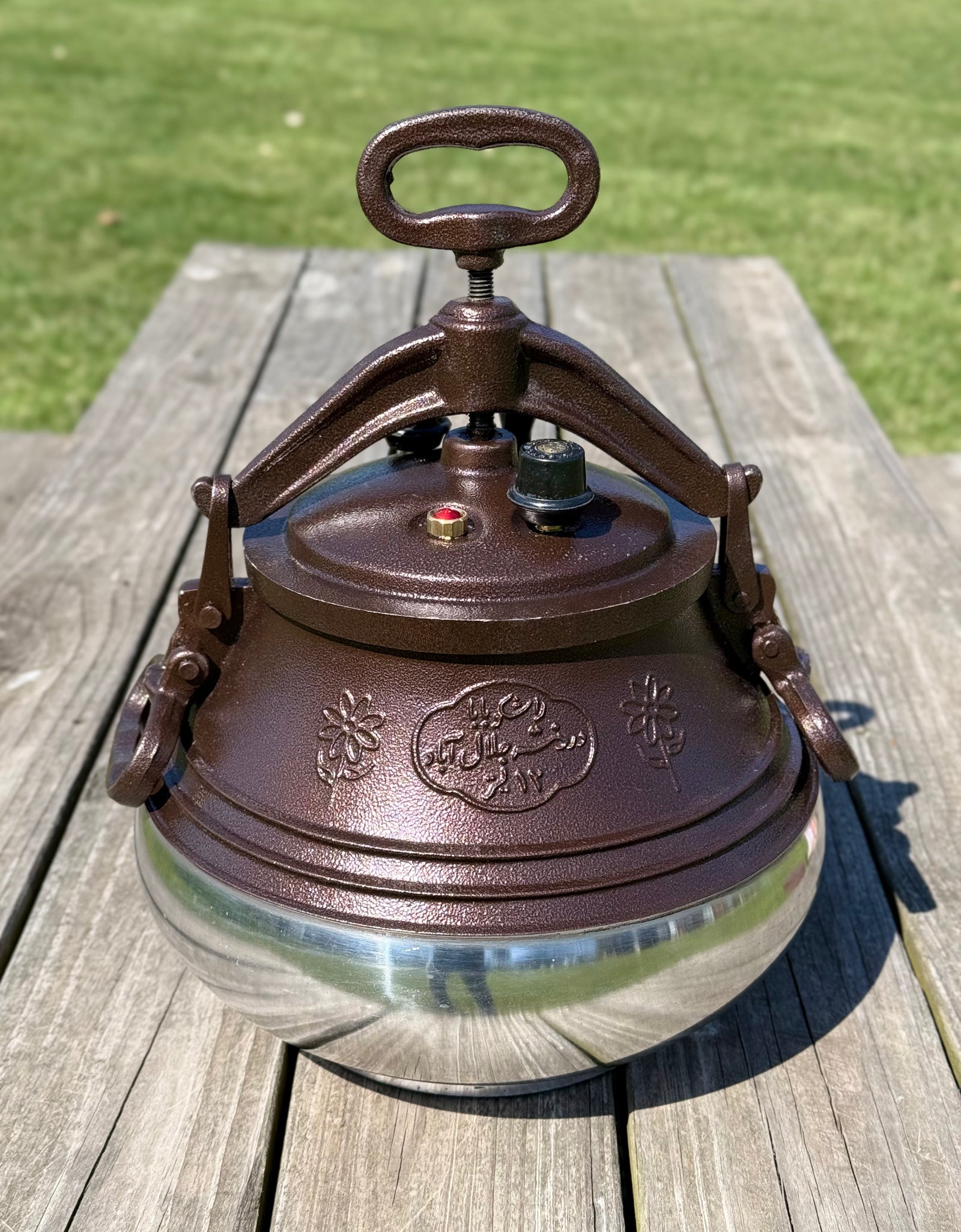 Afghan Cauldron 12L