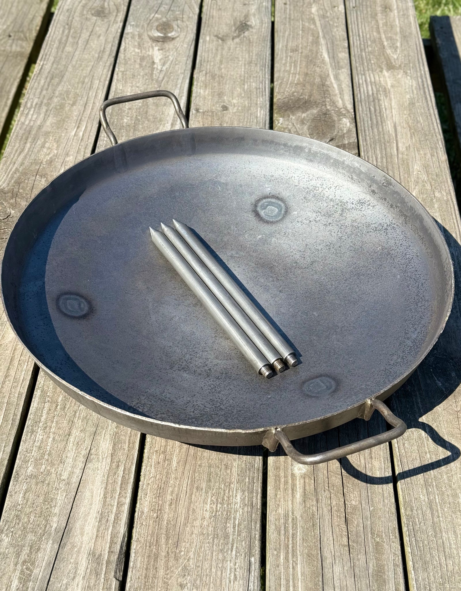 Heavy-duty Steel Discada 22" with Legs / BBQ Disc / Wok