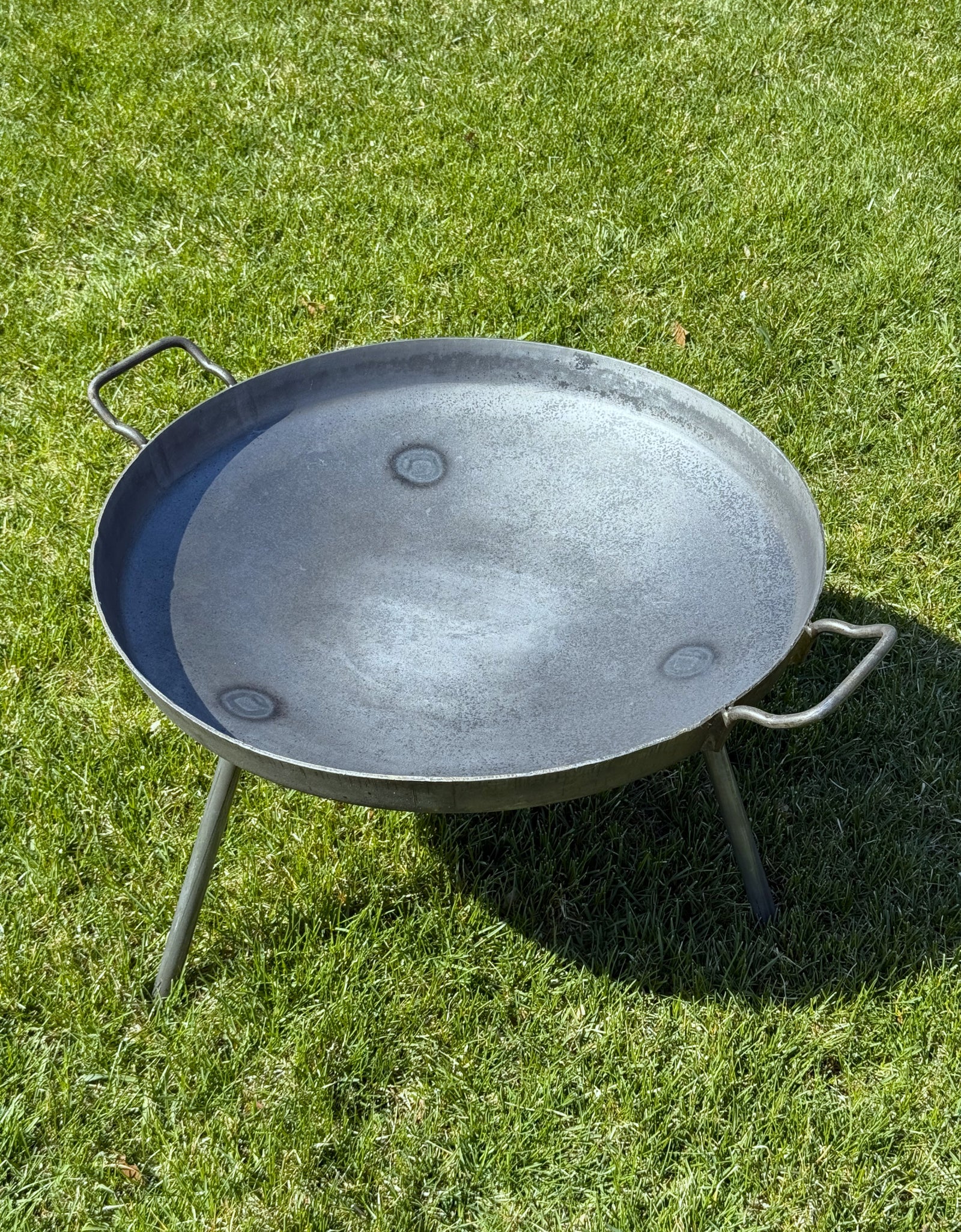 Heavy-duty Steel Discada 22" with Legs / BBQ Disc / Wok