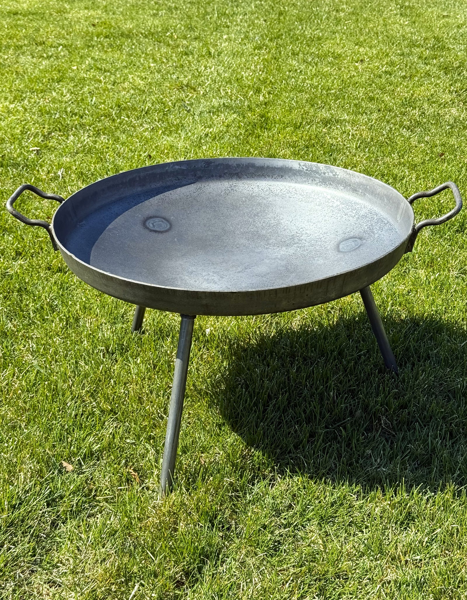 Heavy-duty Steel Discada 22" with Legs / BBQ Disc / Wok