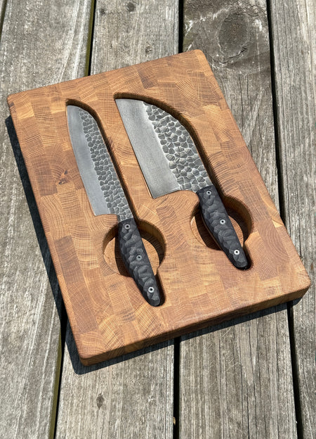 Textured Kitchen Set: Cutting Board and Knives