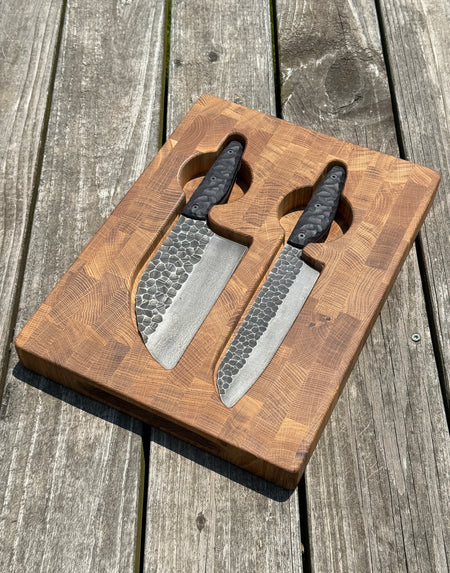 Textured Kitchen Set: Cutting Board and Knives
