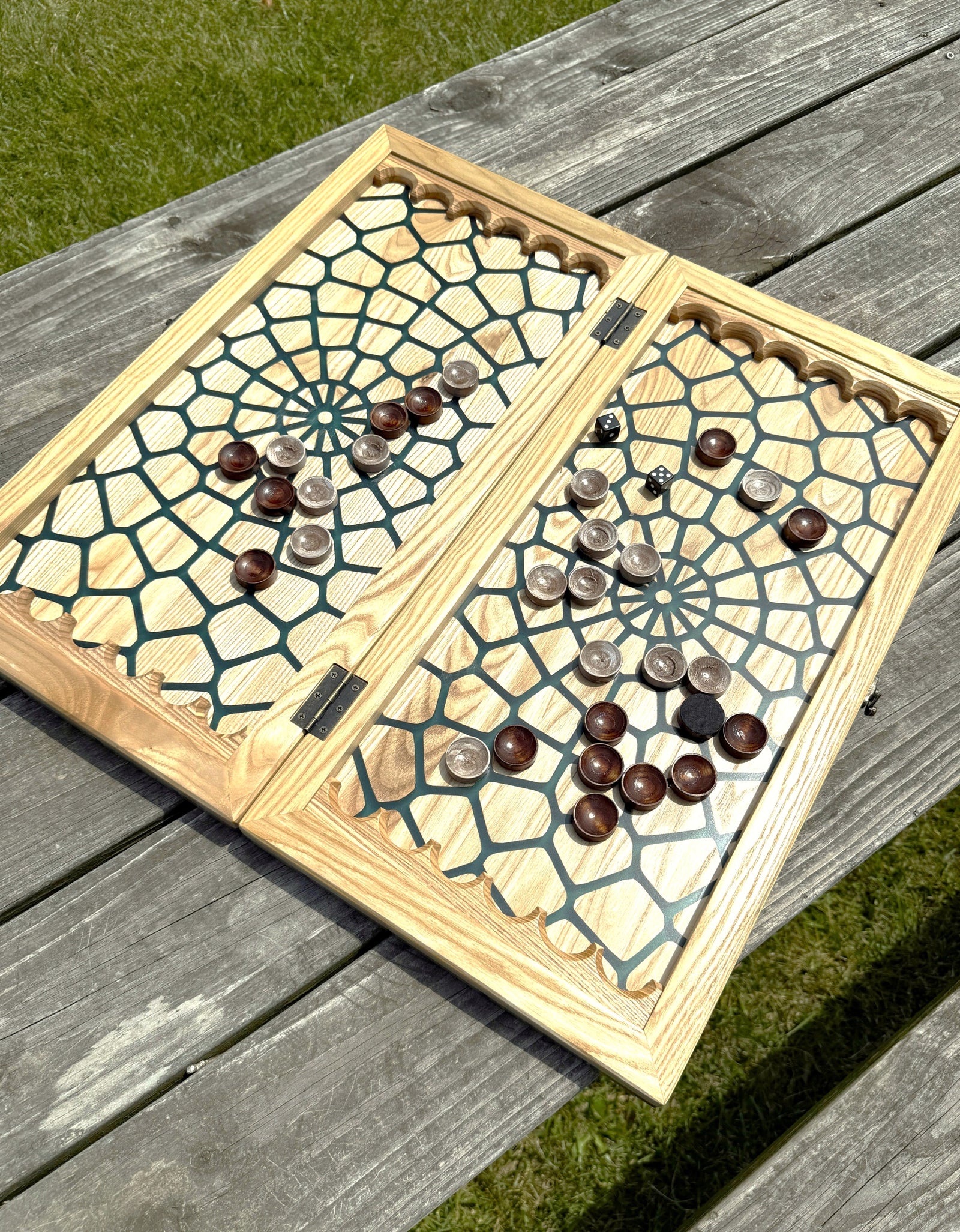 Luxury Wooden Backgammon Set / NARDY