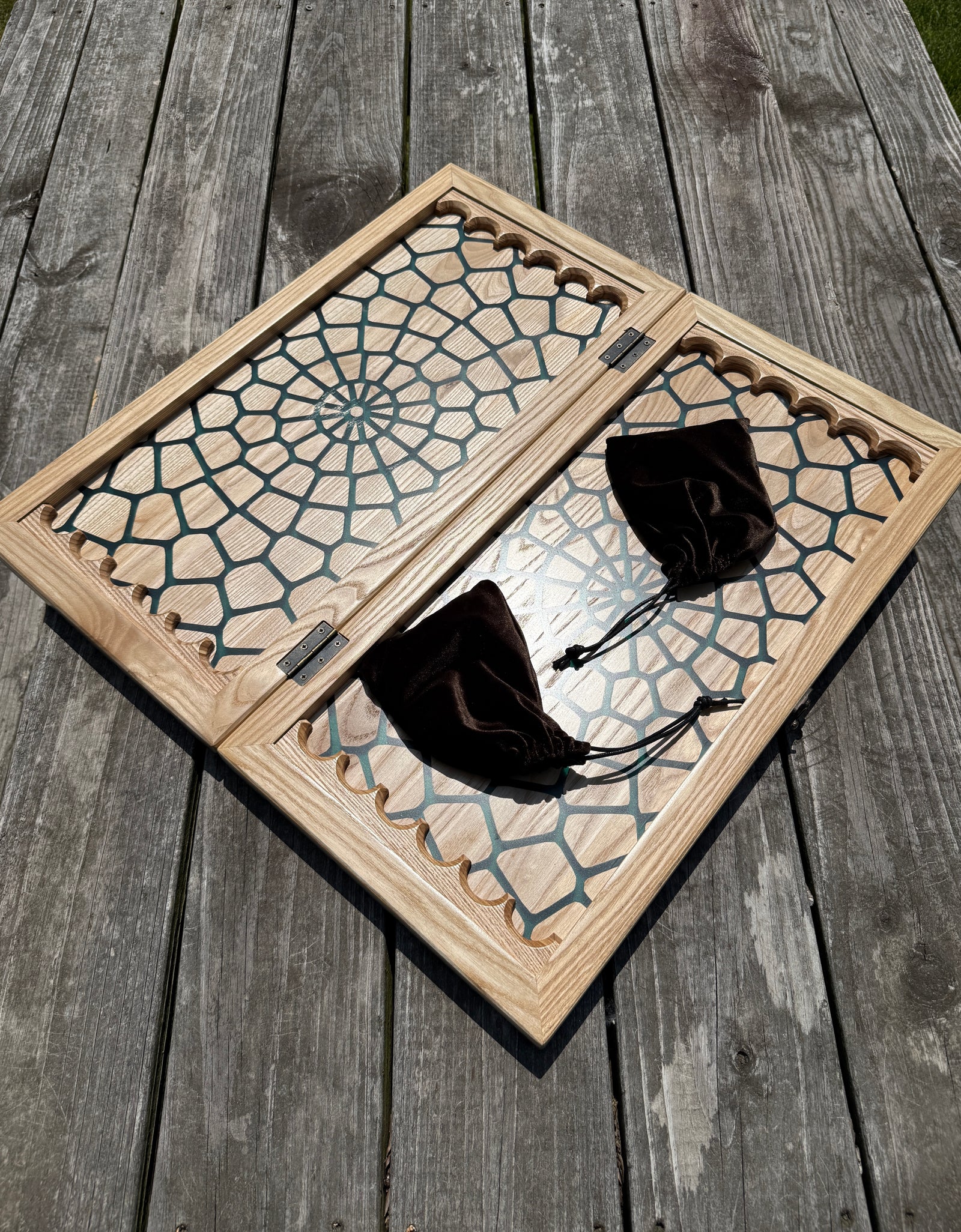 Luxury Wooden Backgammon Set / NARDY