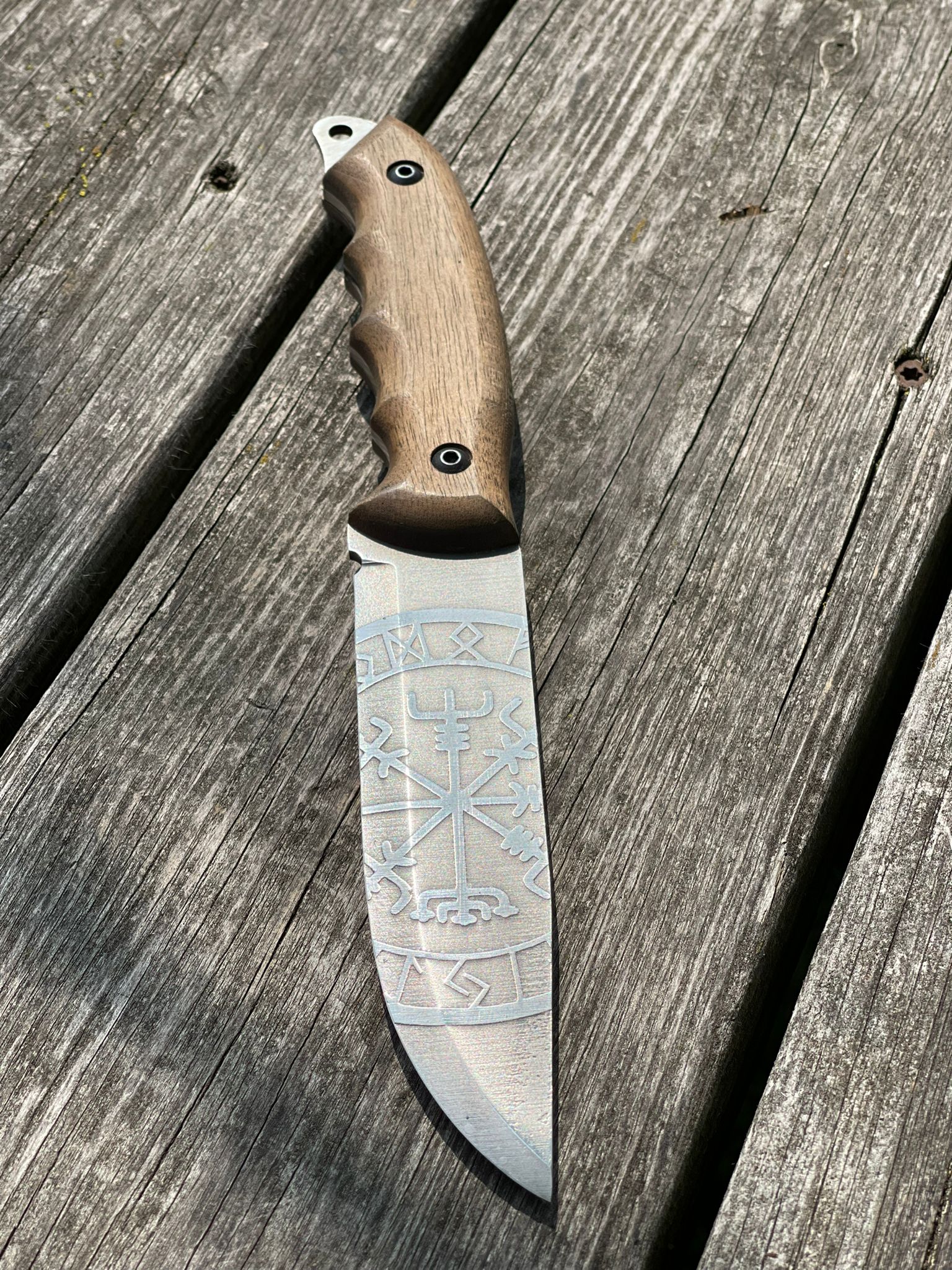 Heavy-duty KNIFE Norwegian with case