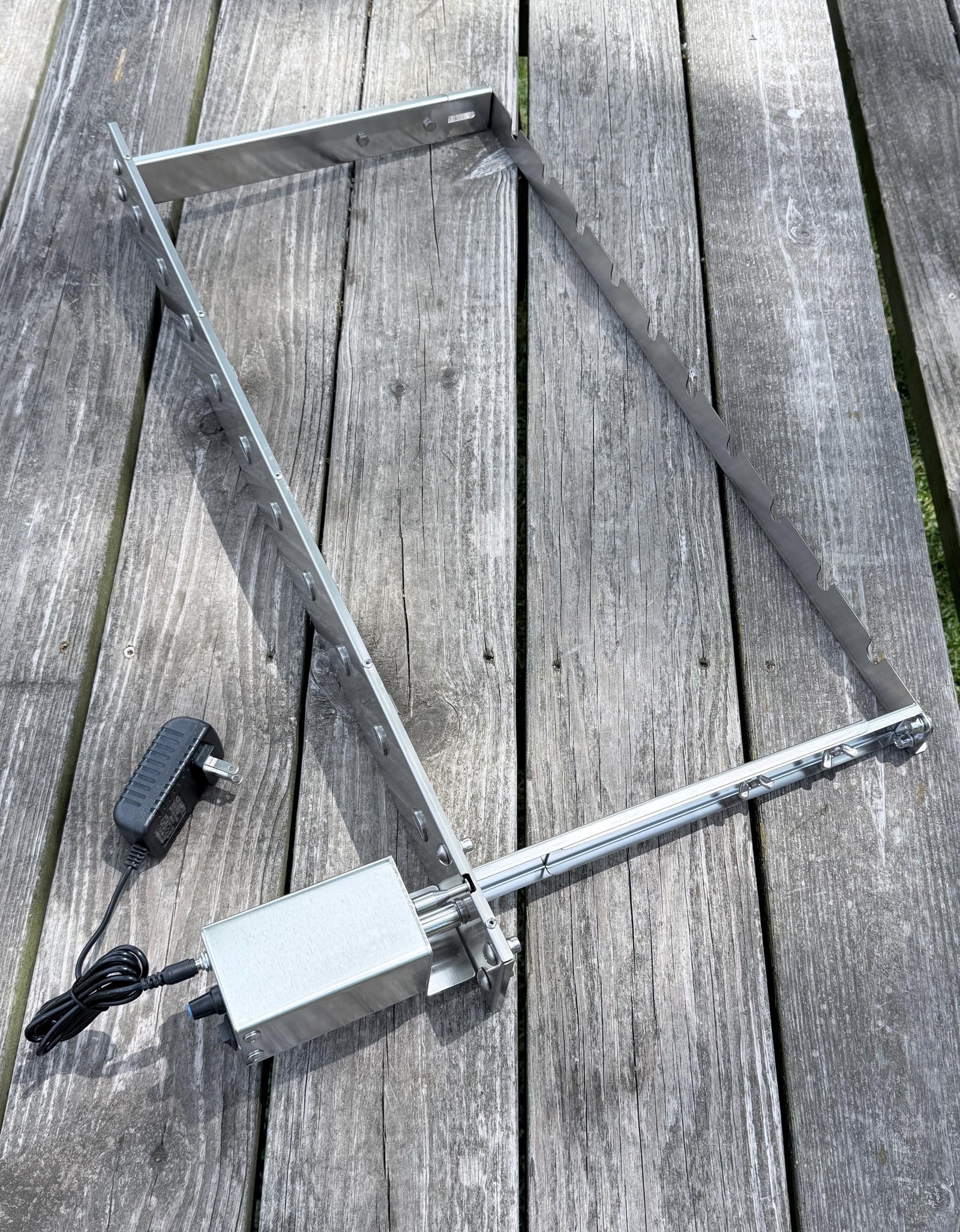 Heavy Duty Stainless Steel Electric Skewer Rotisserie – Automatic 10 Skewer Rotating Grill / Mangal