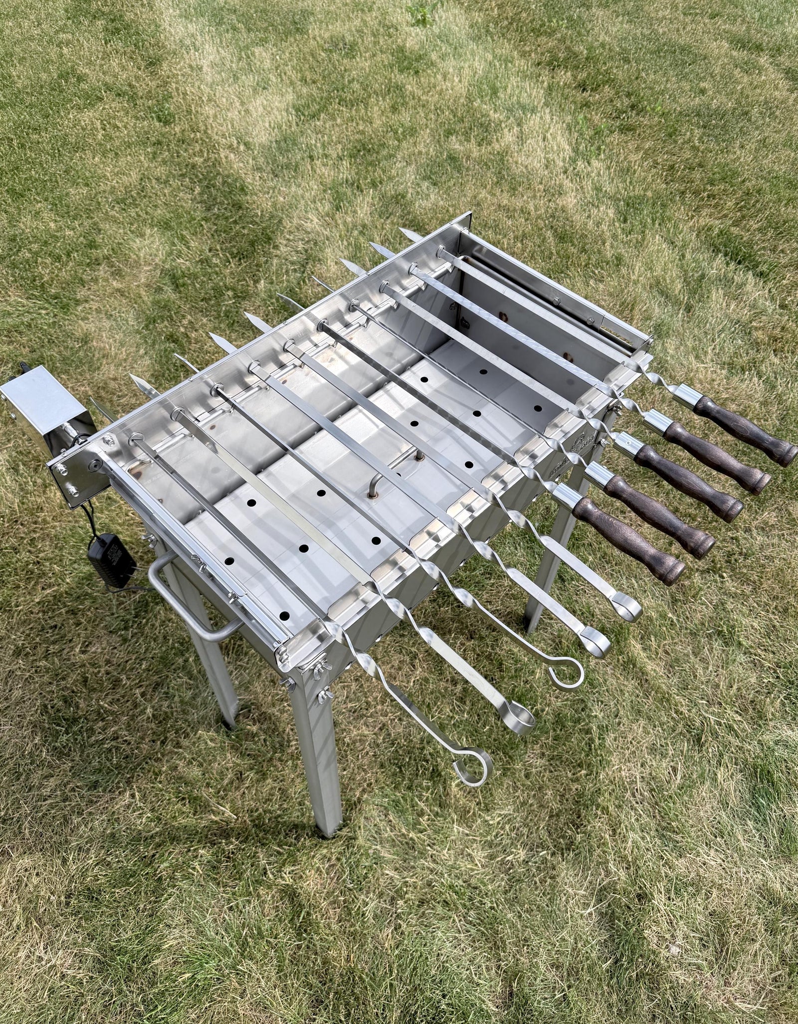 Heavy Duty Stainless Steel Electric Skewer Rotisserie – Automatic 10 Skewer Rotating Grill / Mangal