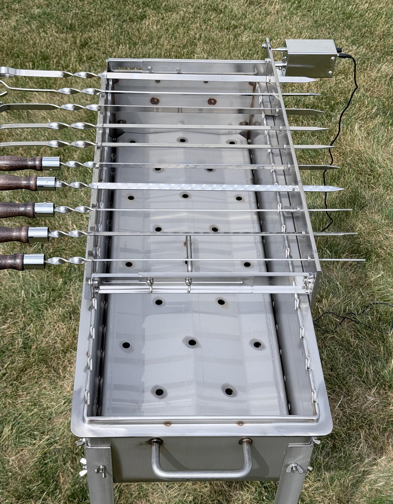 Heavy Duty Stainless Steel Electric Skewer Rotisserie – Automatic 10 Skewer Rotating Grill / Mangal